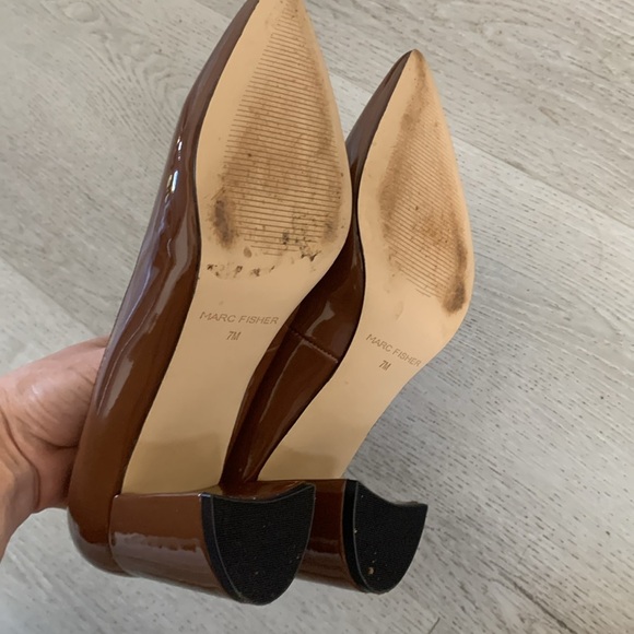 Marc Fisher Patent Slip On Caitlin Dress Pumps Block Heel Sexy Pointed Toe sz 7 - Picture 7 of 11